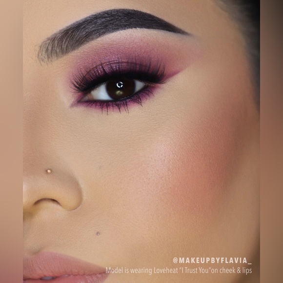 Moira Beauty Loveheat Cream Blush -10 I Like You Blush for Cheeks & Lips Makeup - Picture 2 of 6